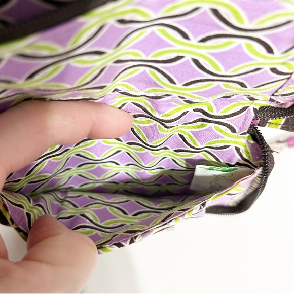 Vera Bradely Floral Purple Punch All in One Wristlet Zip Around Wallet Wristlet - Picture 12 of 12
